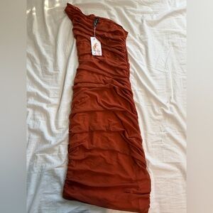 Chic One Shoulder Rust Dress